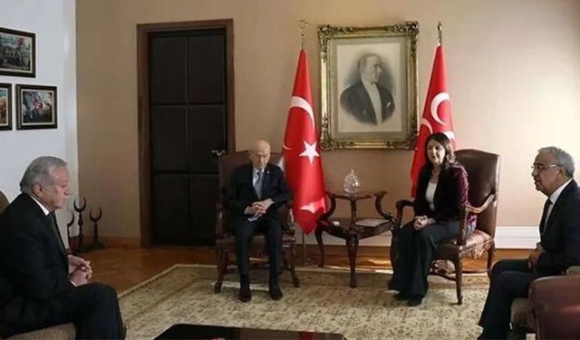 DEM Parti İmralı Heyeti Bahçeli’yi ziyaret ederek 40 dakika görüştü