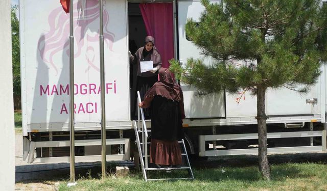 Muş’ta mobil mamografi aracıyla köy köy ücretsiz kanser taraması yapılıyor