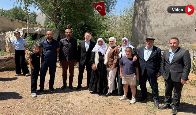 Yüksekova Kaymakamı Hülür’den ineği telef olan aileye destek