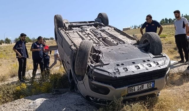 Van'da kamyonet takla attı: 4 yaralı