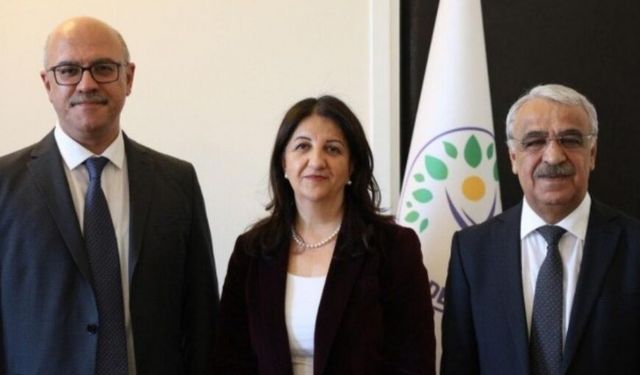 DEM Parti İmralı Heyeti AK Parti yetkilileriyle bir araya geldi