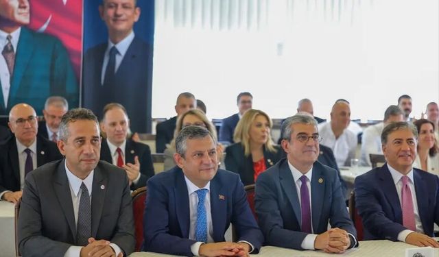 Özgür Özel: 200'ün üzerinde belediye Yeni Parti'ye katılacak