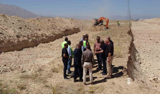 Van’da 4 milyon metrekarelik Besi OSB’de altyapı çalışması başladı