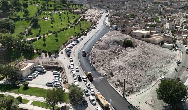 Kültür ve turizm yolunda sıcak asfalt çalışması başladı