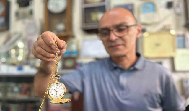 Van’da dijital çağa rağmen eski saatlerin tutkusu bitmiyor