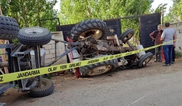 Van’da traktör devrildi: 3 yaralı