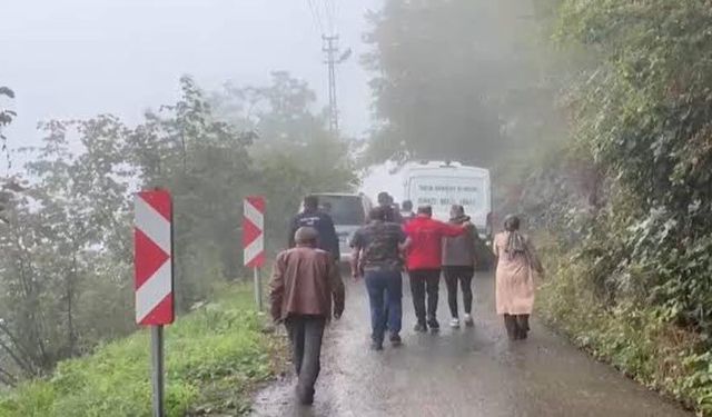 Trabzon’da toprak kayması: 1 ölü