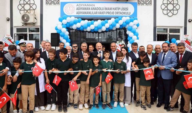 Adıyaman’da 16 derslikli imam hatip ortaokulu açıldı