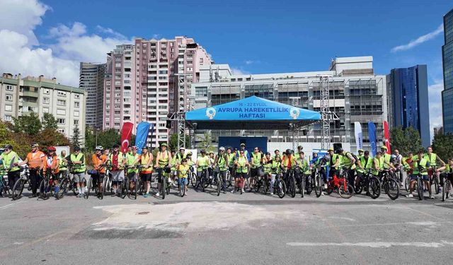 Ataşehir’de "Avrupa Hareketlilik Haftası" coşkusu: Pedallar sağlıklı yaşam için çevrildi