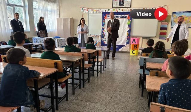 Başkan Büyüksu’dan 1. Sınıf Öğrencilerine Kırtasiye Desteği