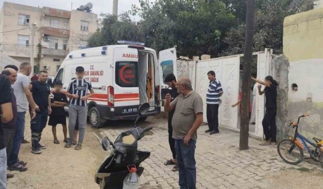 Ev sahibinin ellerini bağlayıp altın ve parasını gasp ettiler