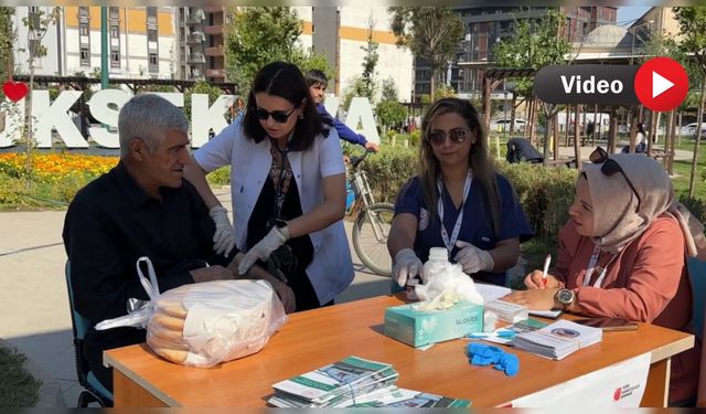 Yüksekova’da vatandaşlara sağlık taraması ve sağlıklı yaşam etkinliği