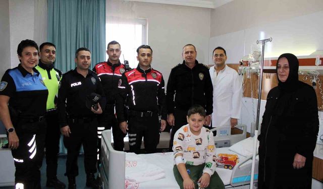 "Gülümse Midyat, Umut Çocuklarda" Projesi 6’ncı kez minik kalplere dokundu