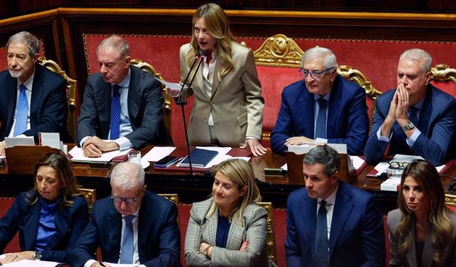 Meloni: "ABD-Rusya dizel anlaşması Moskova'ya savaşı finanse etmek için yeni gelir sağlıyor"