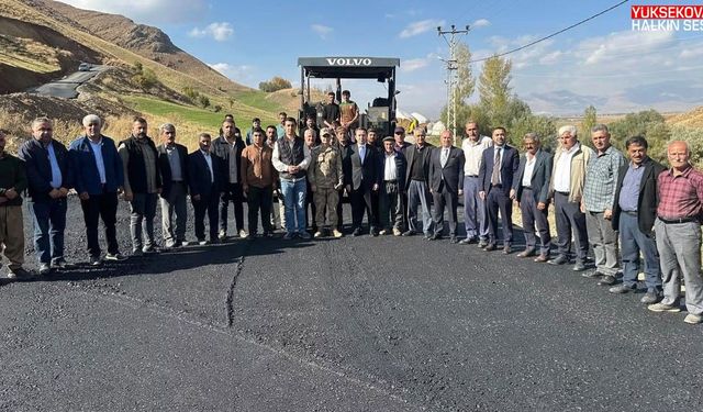 Yüksekova’da köy yolları asfaltla buluşuyor