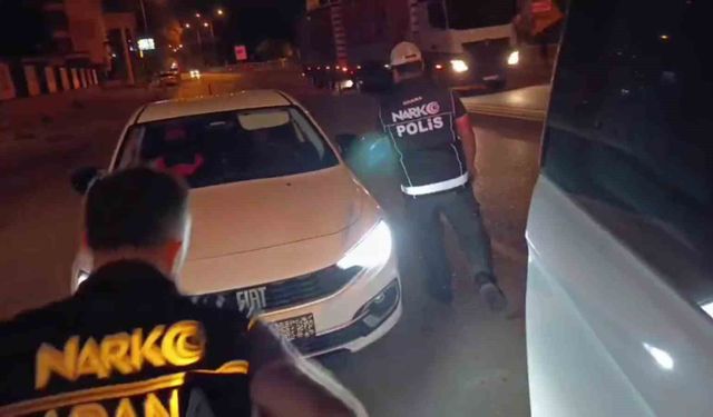 Otomobilden 110 bin uyuşturucu hap çıktı