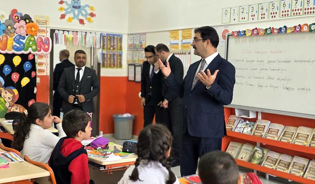 Din Öğretimi Genel Müdürü İşleyen’den Yüksekova’daki okullara ziyaret