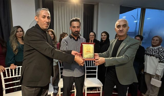 Yüksekova’da kuaförlük eğitimi yoğun katılımla tamamlandı