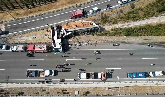Manisa'daki kazada ölü ve yaralıların kimlikleri belli oldu