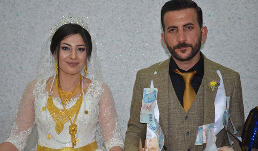 AYŞE & ZAKİR BOZ 