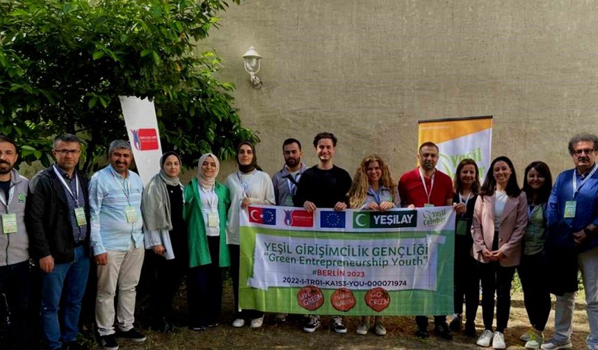Van Yeşilay üyeleri “Erasmus KA-153” projesi için Almanya'ya gitti