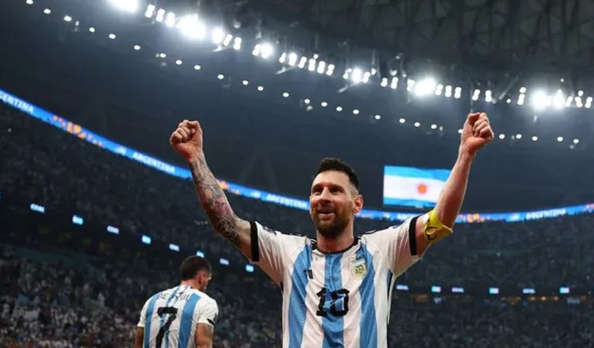 Messi'den ters köşe: Yeni takımını duyurdu