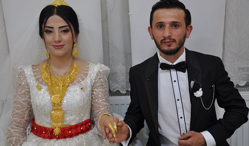 MELEK & FİKRET BARS
