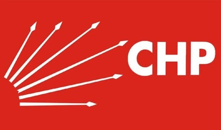 CHP’de çift başlılık sürüyor: Özgür Özel MYK’sını topladı