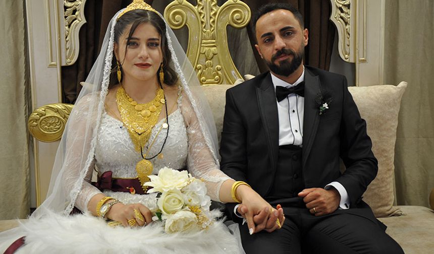 ŞEHRİBAN TARIK AKKURT