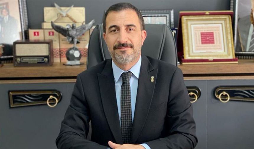 Tekin’den Havalimanı Çıkışı: ‘Hakkari Halkı Bahane Değil, Hizmet İstiyor!’”