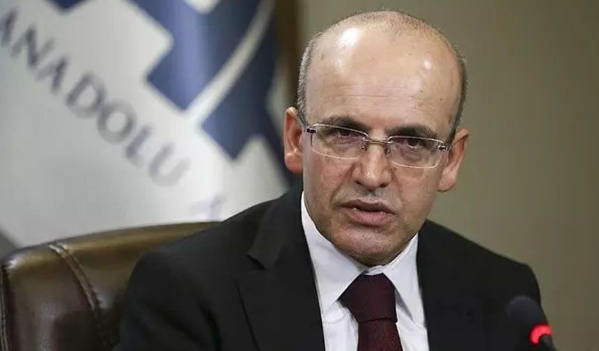 Bakan Şimşek: "Dezenflasyon sürecini desteklemeye devam edeceğiz"