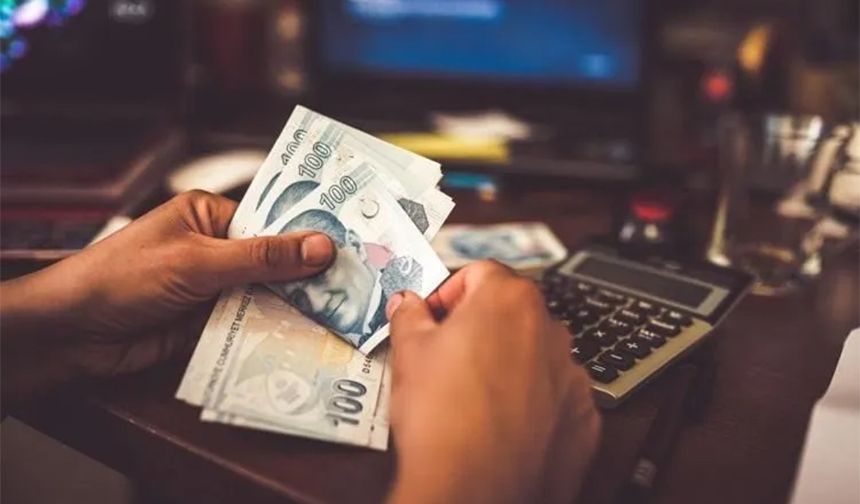 Çalışma hayatı ile emeklilik konularında yeni reformlar hazırlanıyor. Reform hayata geçirilirse erken emeklilik mümkün olacak. Düzenlemeden 2000 sonrası sigortalı olanlar da yararlanabilecek.