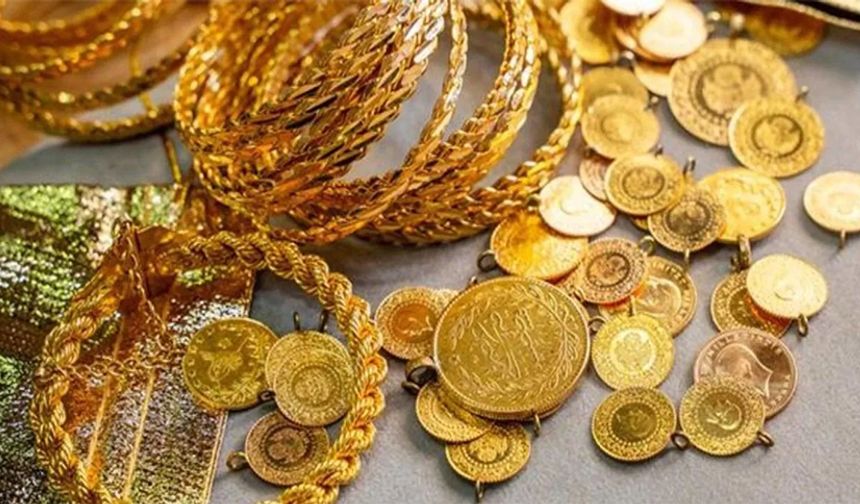 Çeyrek Altın fiyatı, anlık olarak 3.359,24 TL'ye karşılık gelmektedir. Çeyrek Altın son 24 saat içerisinde %0,00, son bir haftada %-0,58 oranında değişmiştir. Çeyrek Altın, 19.01.2024 tarihinde 3.381,71 TL ile son bir ayın en yüksek seviyesine ulaşmıştır. Çeyrek Altın, 18.01.2024 tarihinde 3.348,17 TL ile son bir ayın en düşük seviyesine ulaşmıştır.