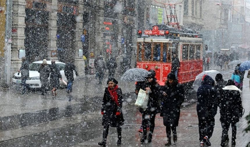 Meteoroloji Genel Müdürlüğü, hava durumu raporunu yayımladı. Birçok il için yoğun kar yağışı uyarısında bulundu.