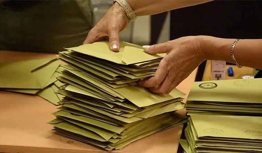CHP (Ekrem İmamoğlu):

Yüzde 41.9

