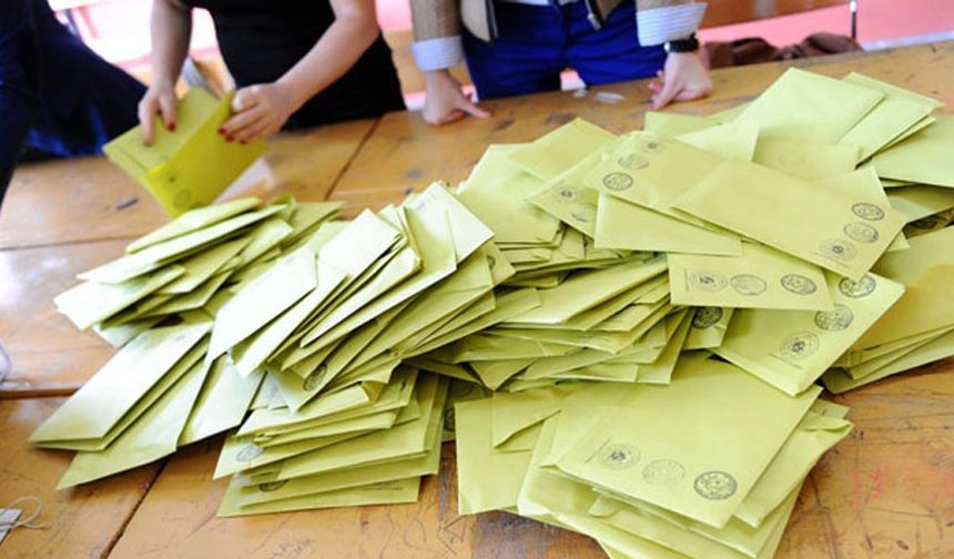 YSK'den iftar kararı: Oy sayım işlemi ara verilmeden yapılacak