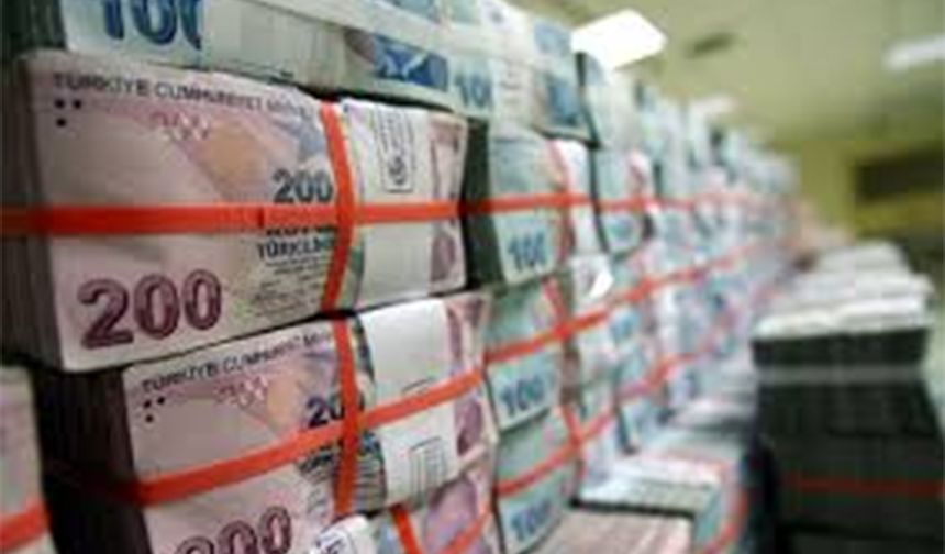 5 AYLIK MEMUR ENFLASYON FARKI NETLEŞTİ

Mynet'te yer alan habere göre İlk 4 ay için enflasyon yüzde 18,72 olmuştu. Böylece SSK ve Bağ-Kur emeklileri bu oranda artışı ceplerine koymuştu. Memur ve memur emeklileri ise yüzde 10 toplu sözleşme zammı ve enflasyon farkı dahil yüzde 13,56’lık zammı garantilemişti.
Mayıs ayı enflasyon rakamları sonrasında kesinleşen zam oranları şöyle oldu:

