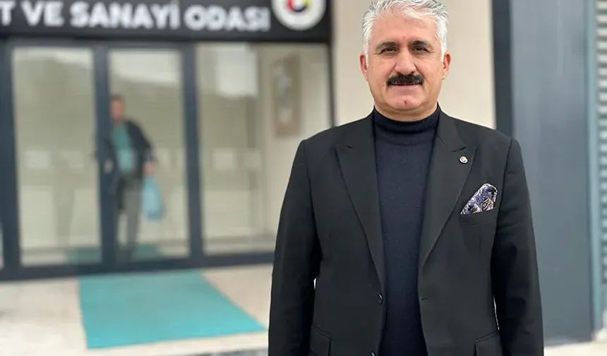 Yüksekova Ticaret ve Sanayi Odası Meclis Başkanı /Timur Sevi
Mübarek Ramazan Bayramının dünya insanlığına barış, mutluluk getirmesi ve aydınlık yarınlara ulaşılması dileğiyle, tüm halkımızın Kurban Bayramını kutlarım.