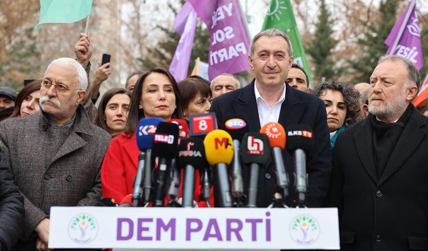 Bakırhan ve Hatimoğulları yeniden Eş Genel Başkan seçildi