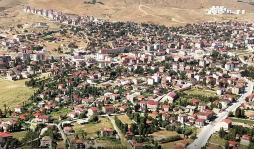 Yüksekova’da “Yüksekova İl Olsun” Çalıştayı Düzenleniyor
