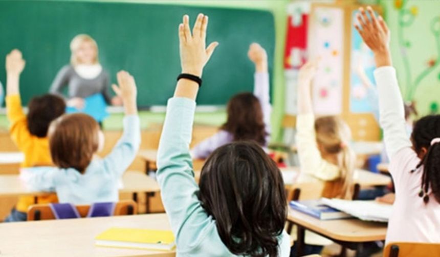 2025-2026 eğitim öğretim yılı takvimi belli oldu! Yaz tatili geç başlıyor
