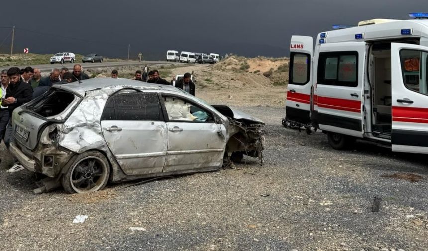 Van yolunda kaza: 1 ağır yaralı