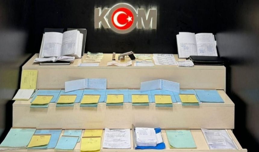 19 emekliyi dolandıran 9 şüpheli yakalandı