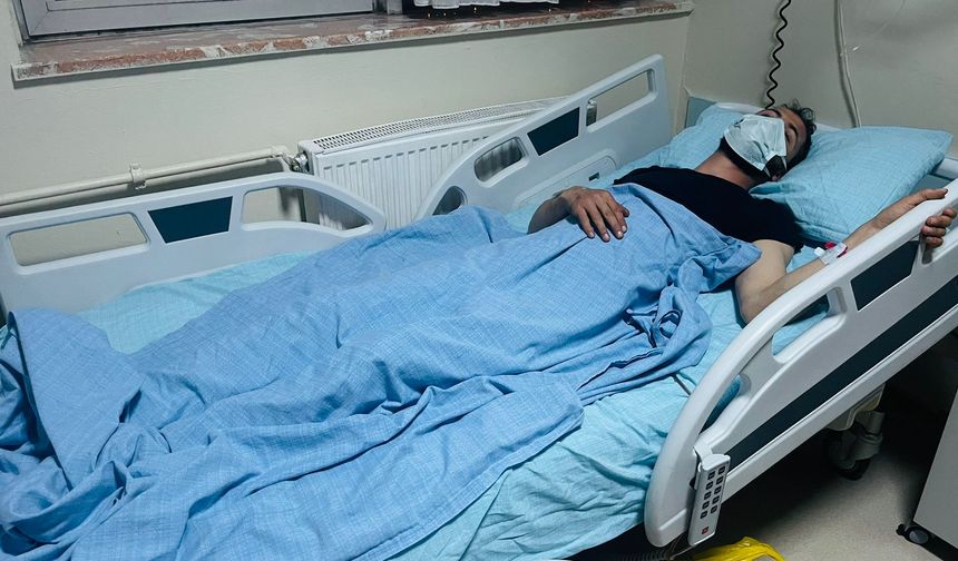 Hakkari'de İşsiz Genç Dağdan Düştü, Omurgasına Platin Takıldı