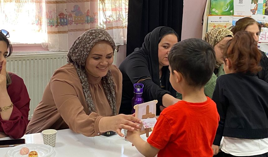 Güngör Mahallesi Anaokulu’nda Anneler Günü Coşkusu