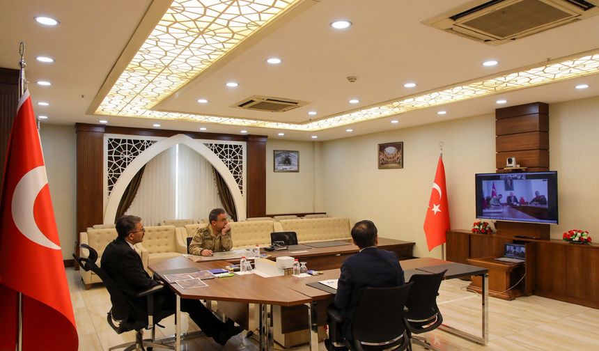 Vali Çelik başkanlığında arama çalışmaları değerlendirildi