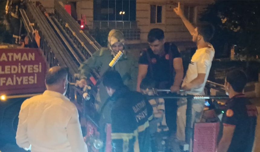 Batman’da market yangını paniğe neden oldu: 5 kişi kurtarıldı