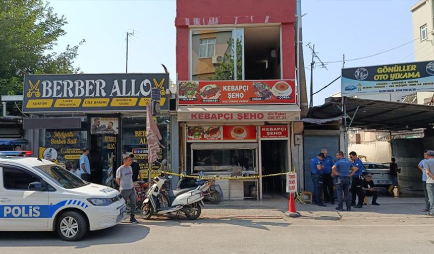 Adana'da evlat vahşeti: Annesini defalarca bıçaklayıp öldürdü