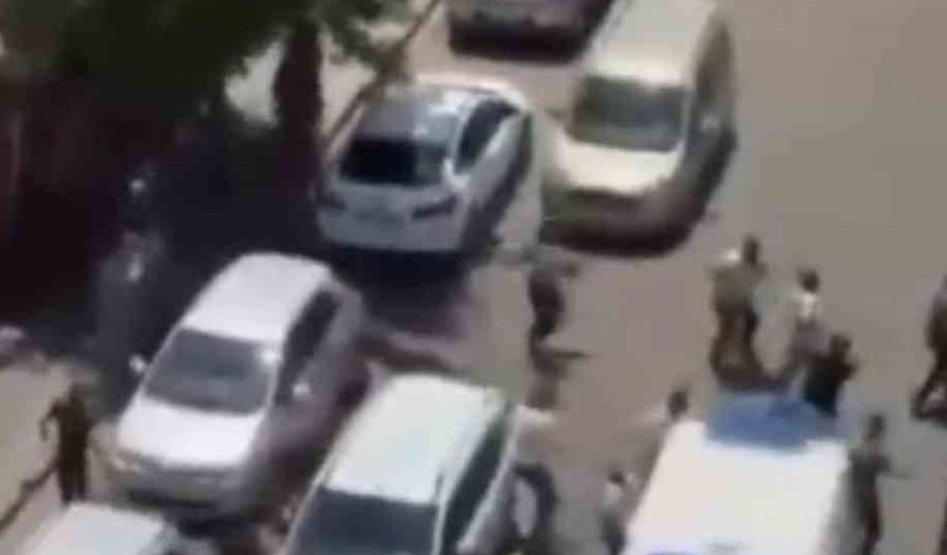 Husumetli aileler arasında kavga: 4 yaralı