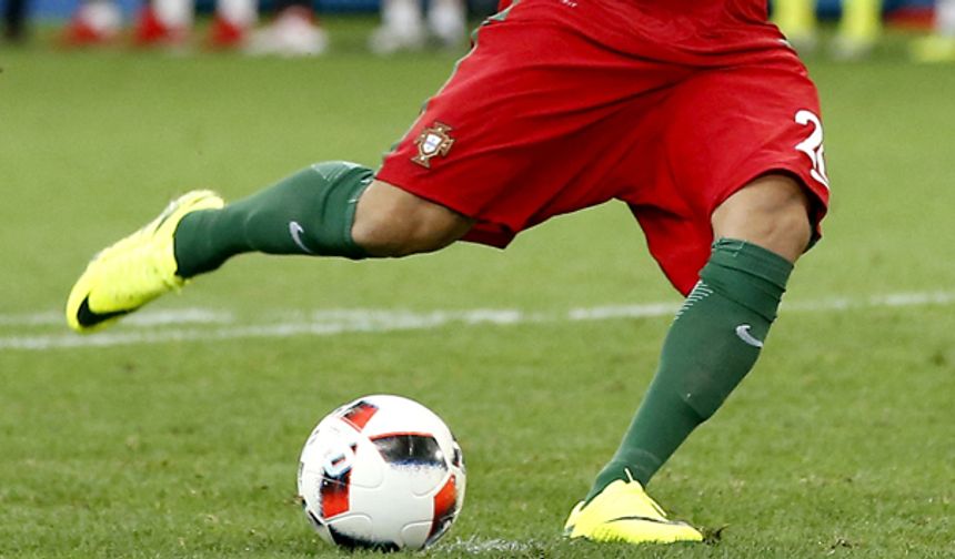Tarihi karar! Futbolda penaltı kuralı